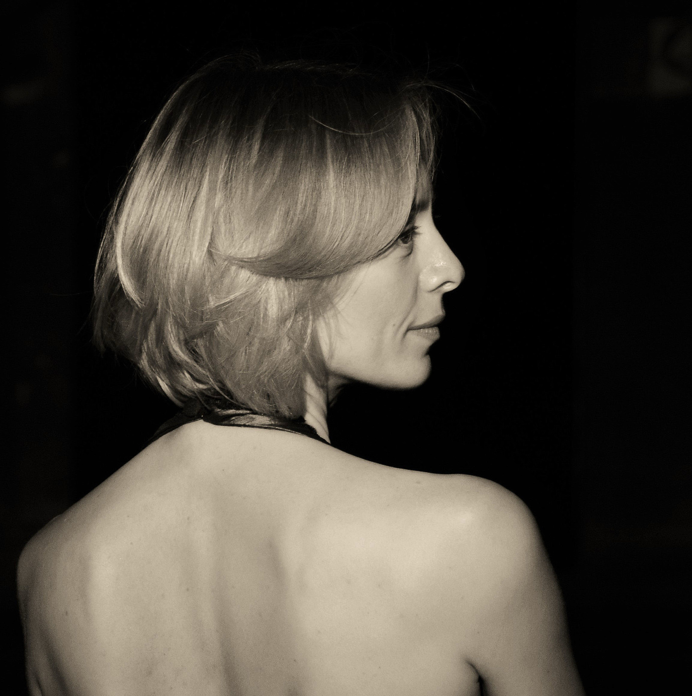 "Какой красивый женский профиль ..."