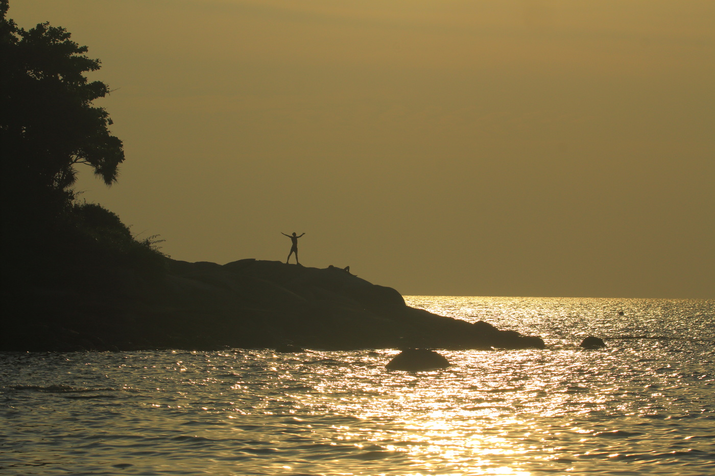 "Театр теней"