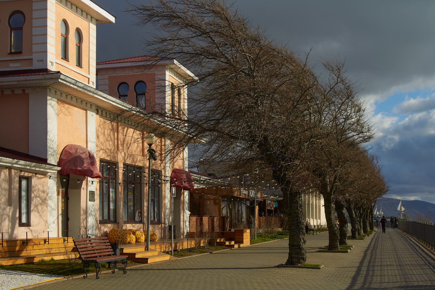 Под тяжестью ветров