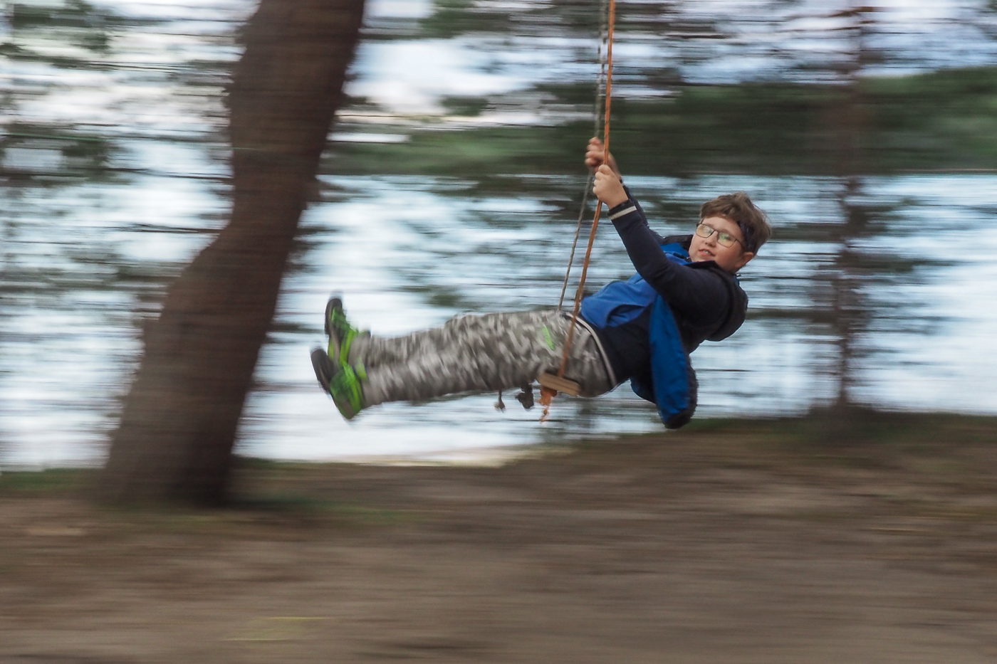 Детство пролетает