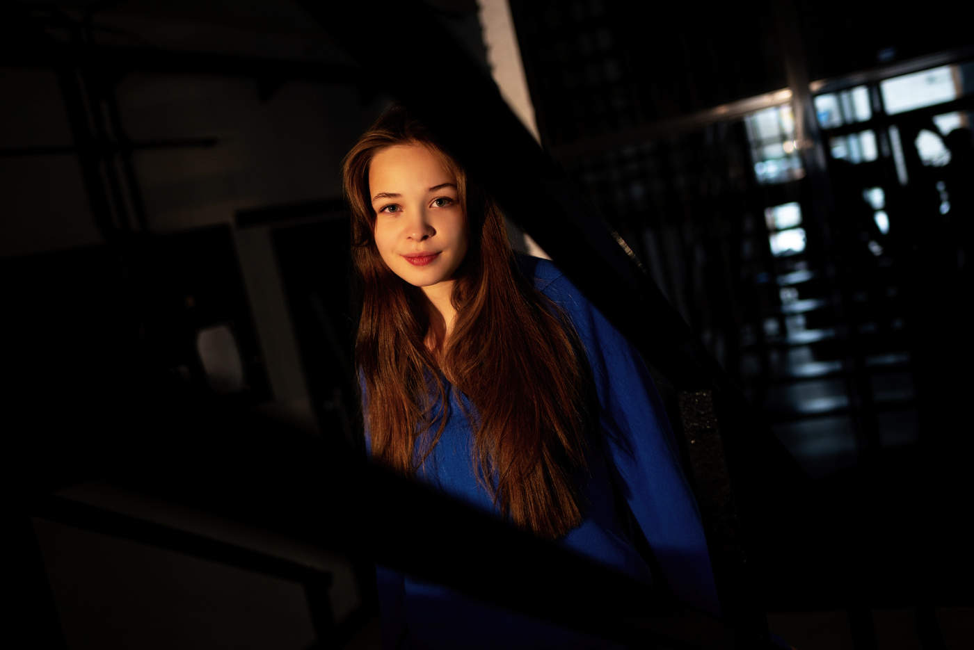 На лестнице