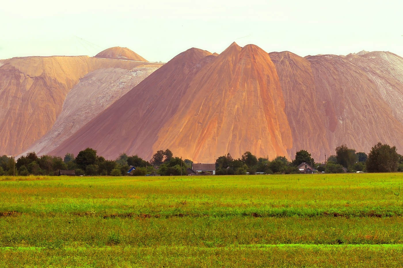 Цветные горы.