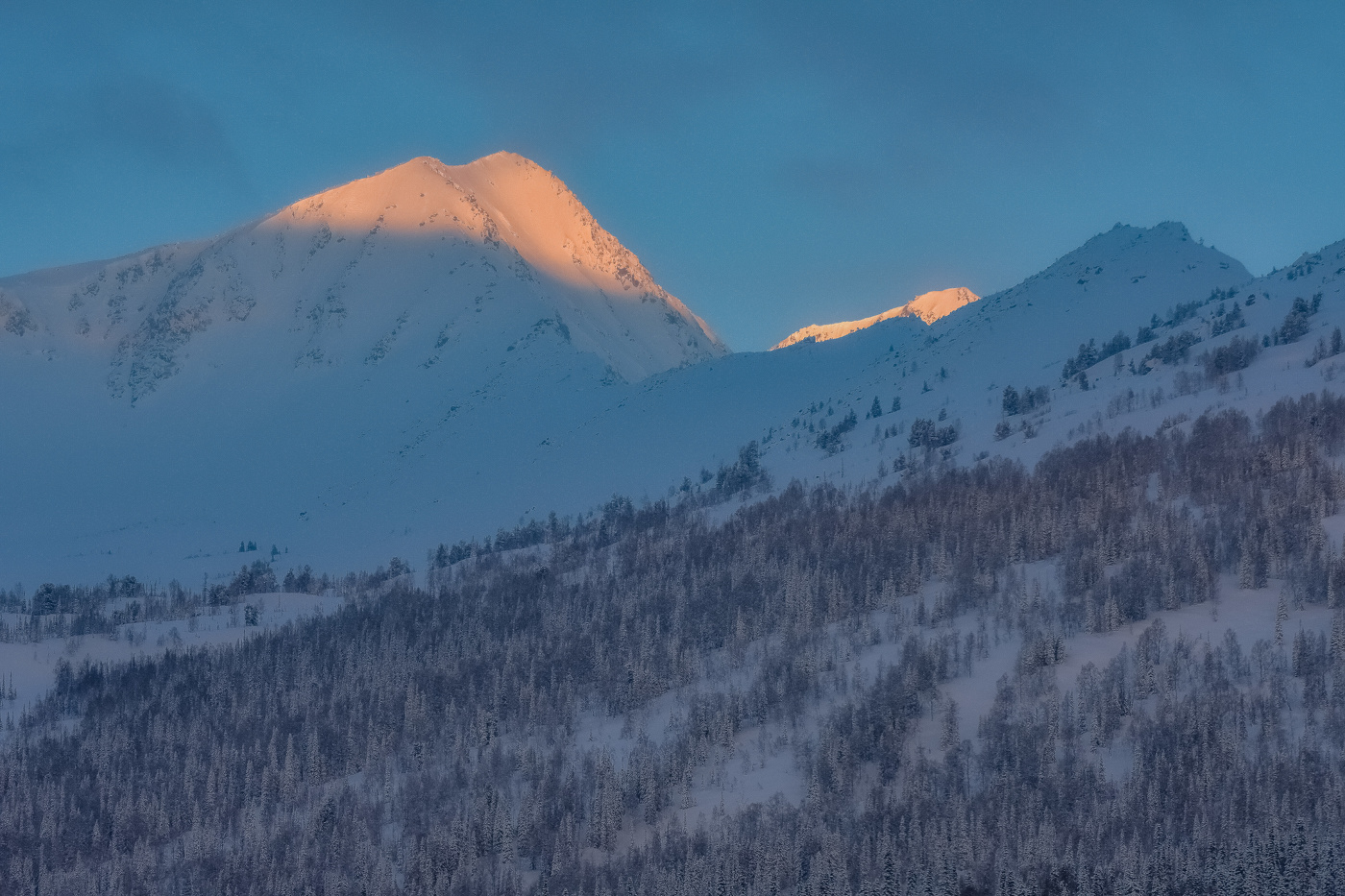 Свет горы зима