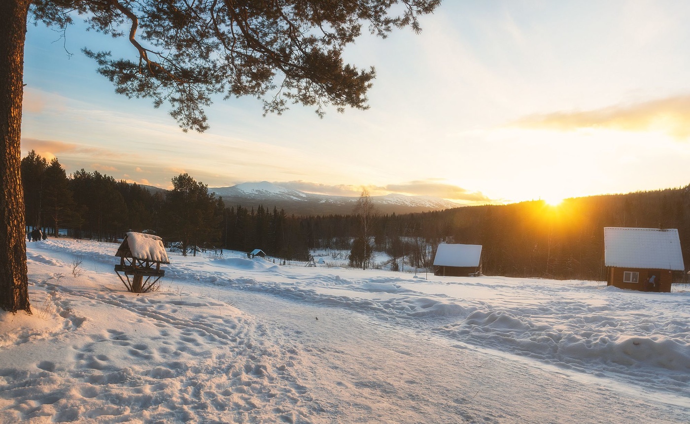 Кордон у трёх вершин
