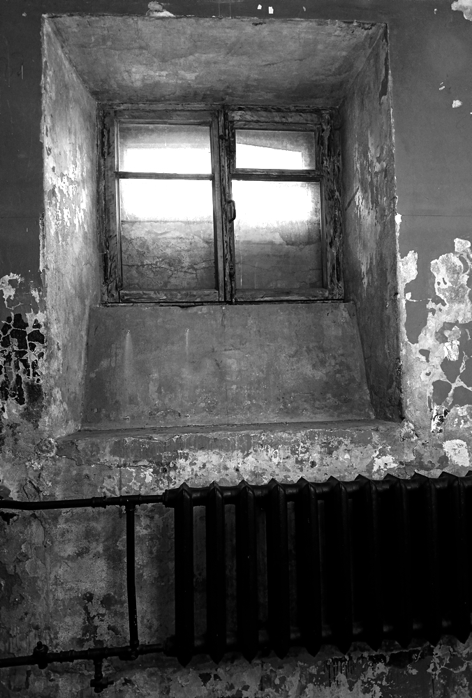 Свет в окошке...