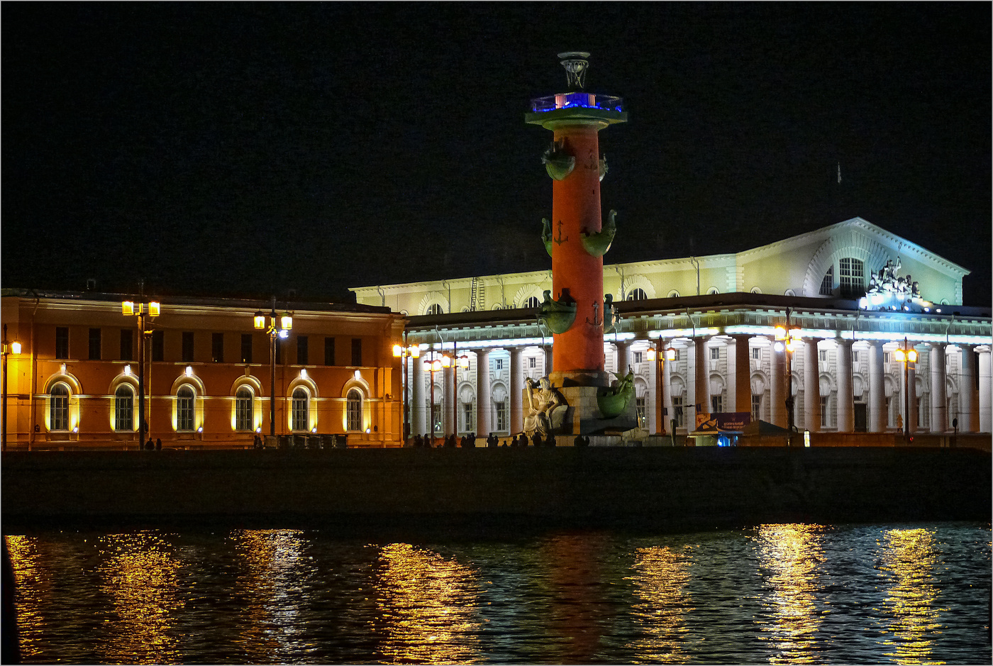 Ночной город