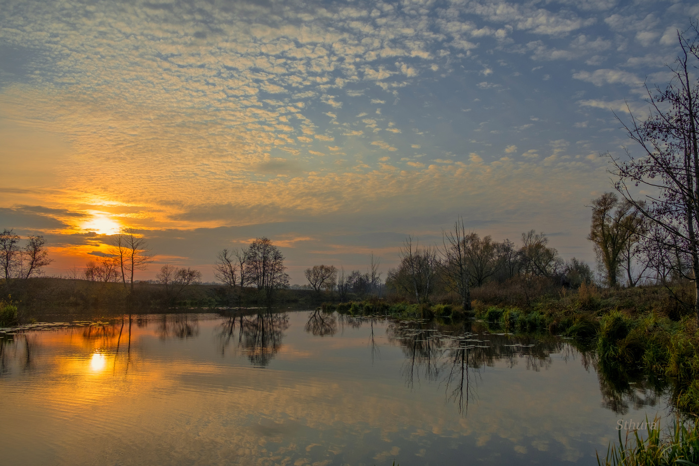 Октябрь. Вечер.