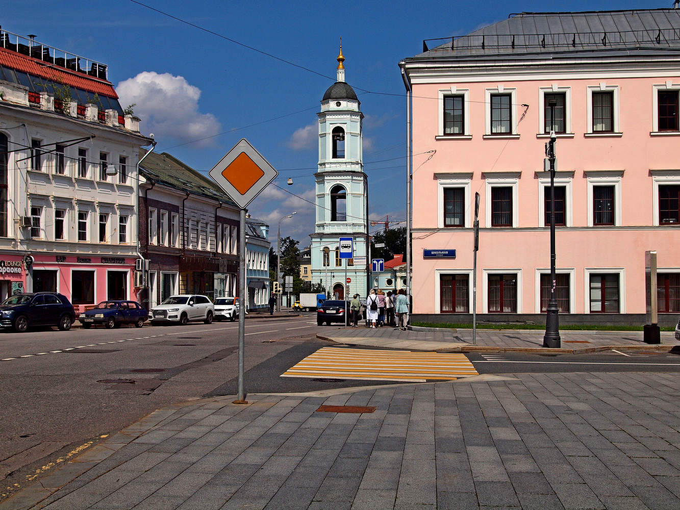 Добровольческая улица