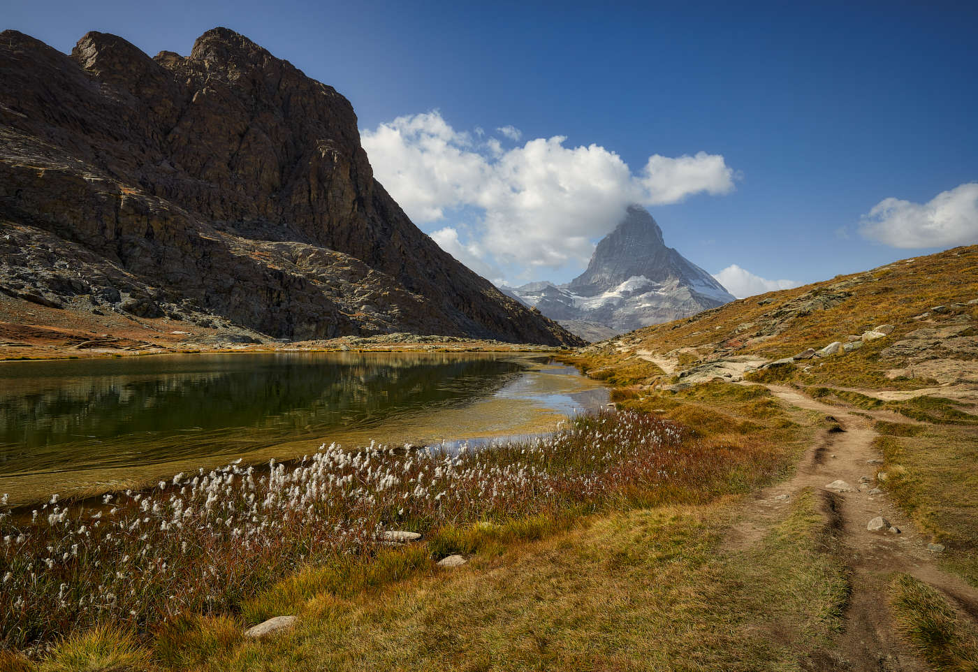 вокруг озера