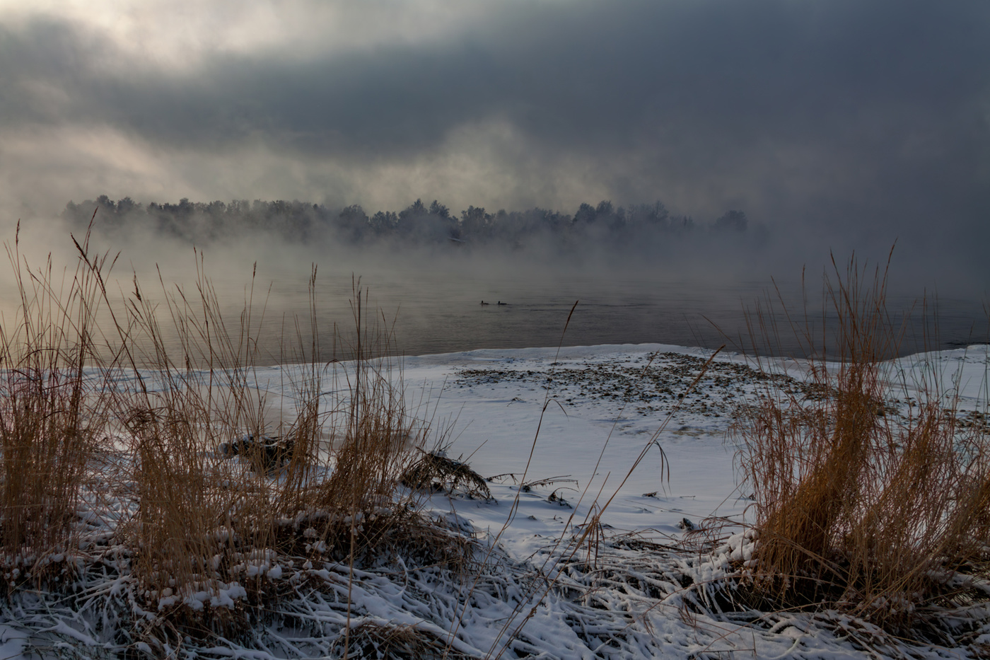 По Ангаре....