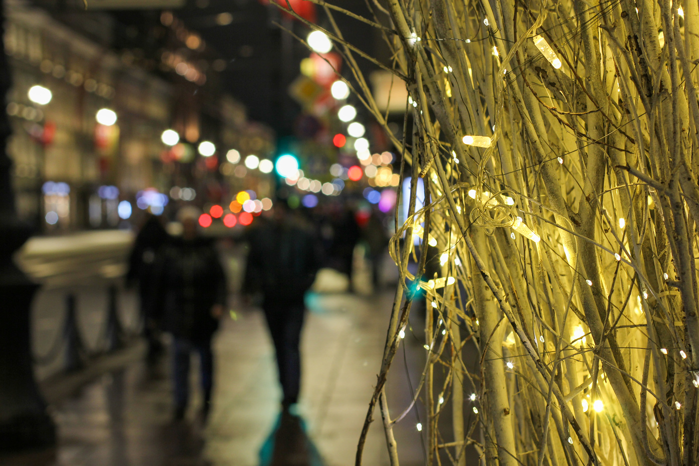 Невский пр. Лампочки.