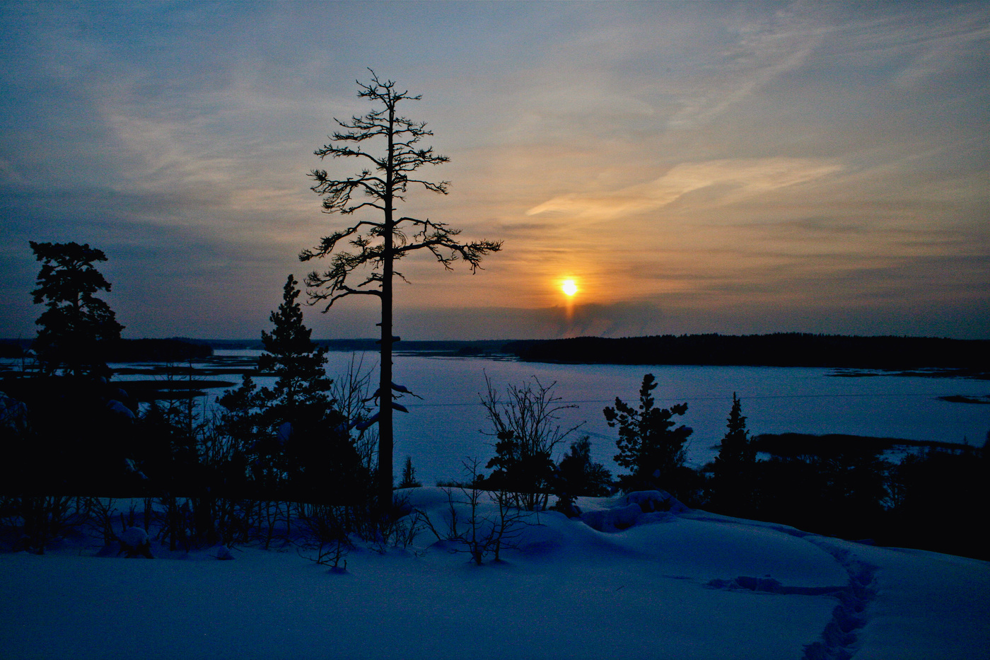 На закате февральского дня
