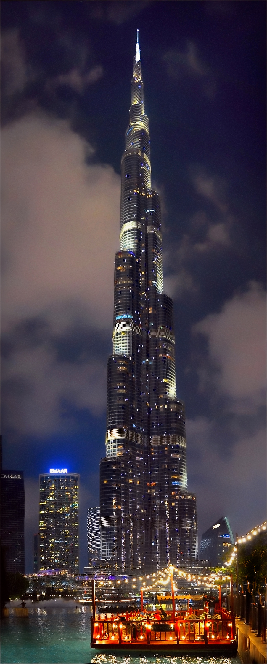 Придорожное кафе...