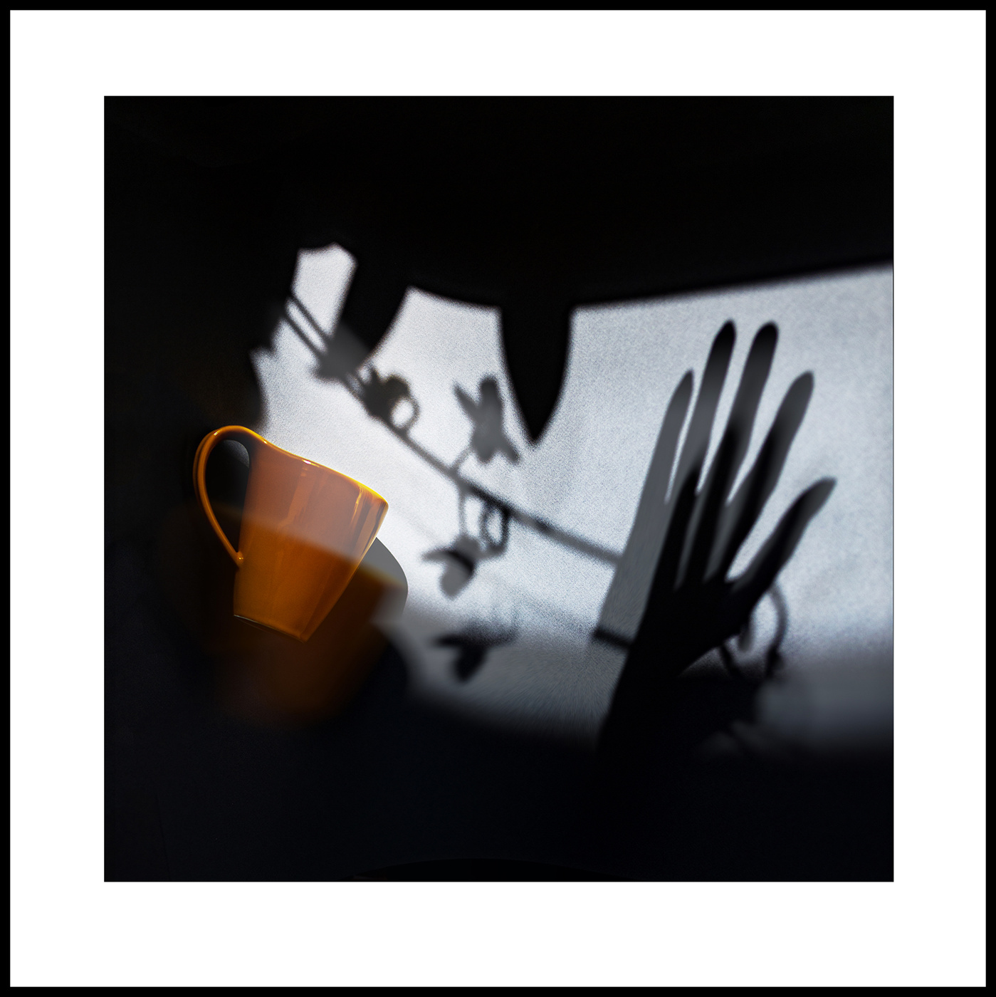 Приключения жёлтой кружки.