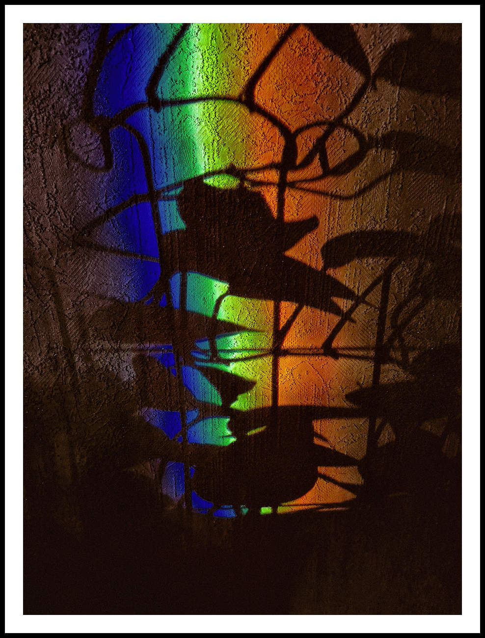 Солнце на стене.