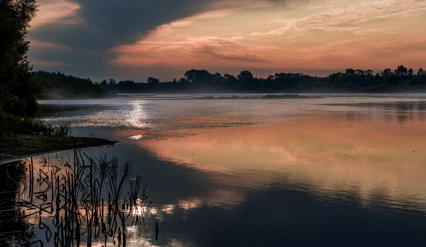 Рассвет на Оке.