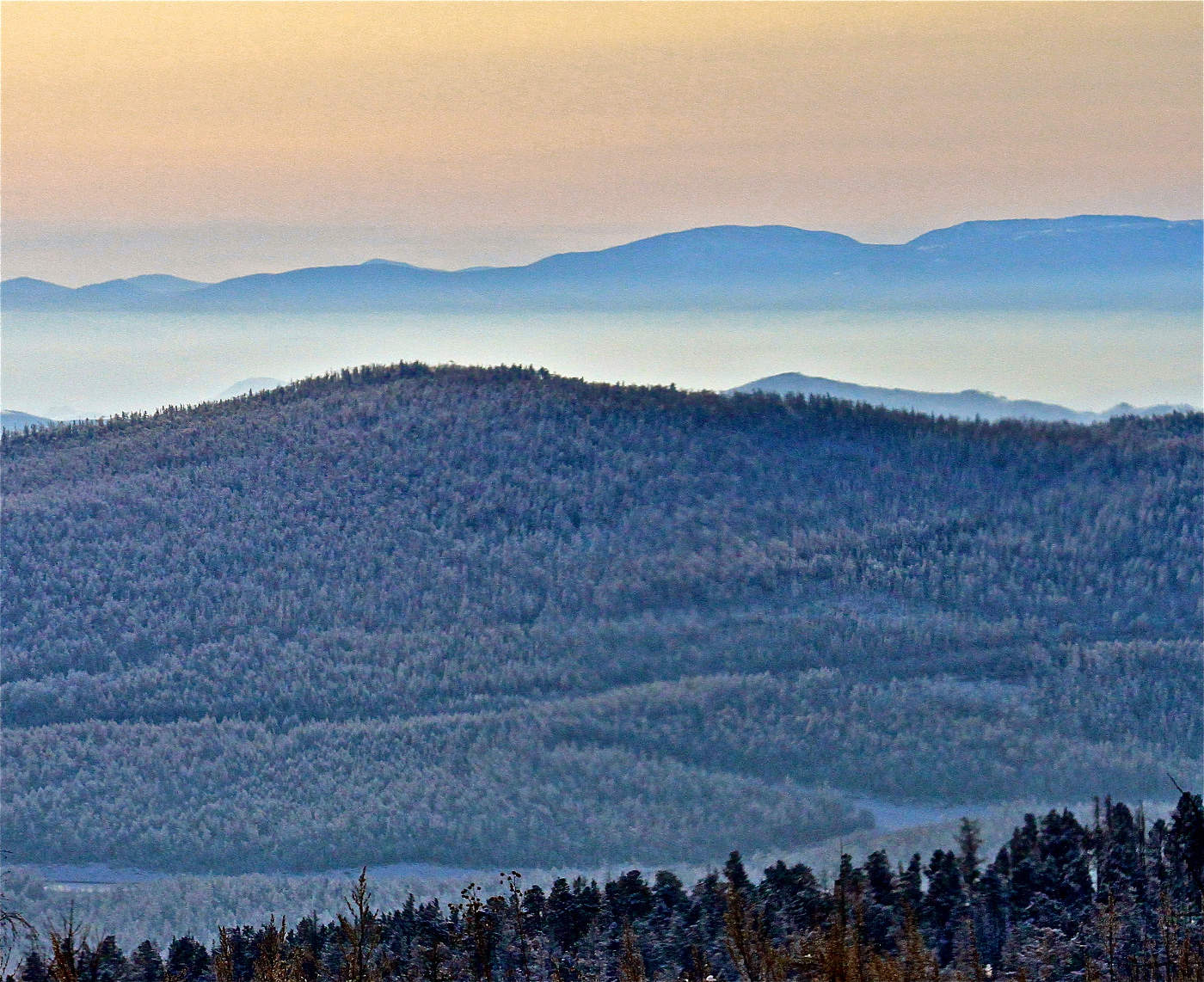 А за горами — горы