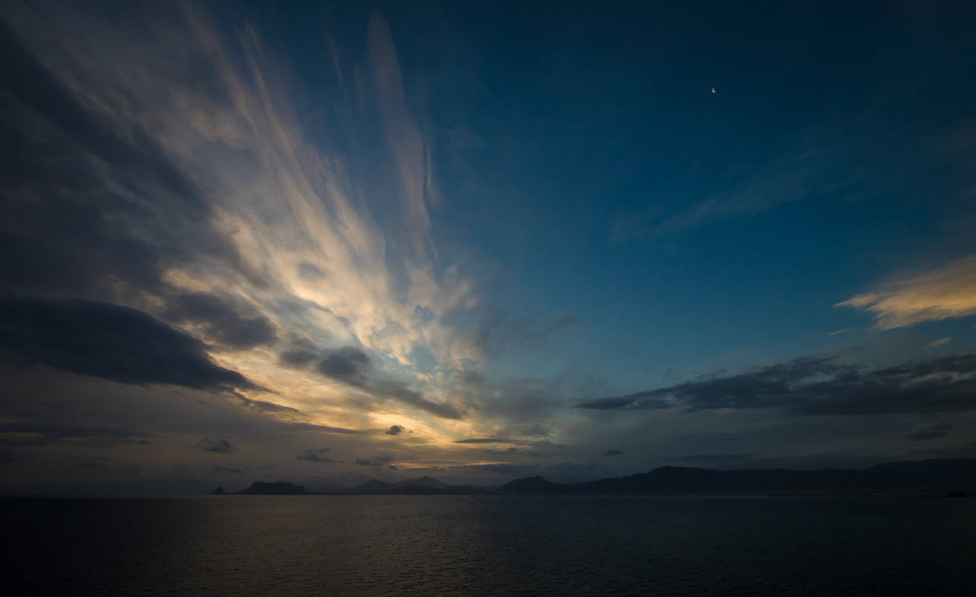 Посмотри на звезды, посмотри на это небо