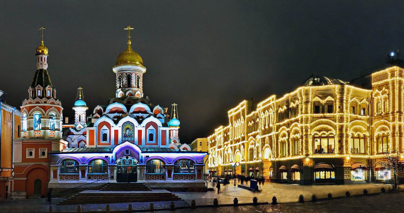 По ночной Москве