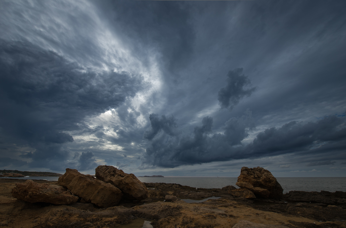 не уходи, чтобы вернуться