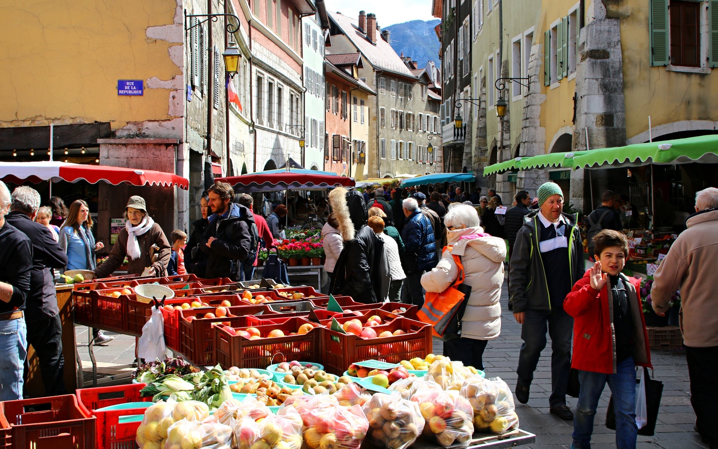 Рынок в Анси