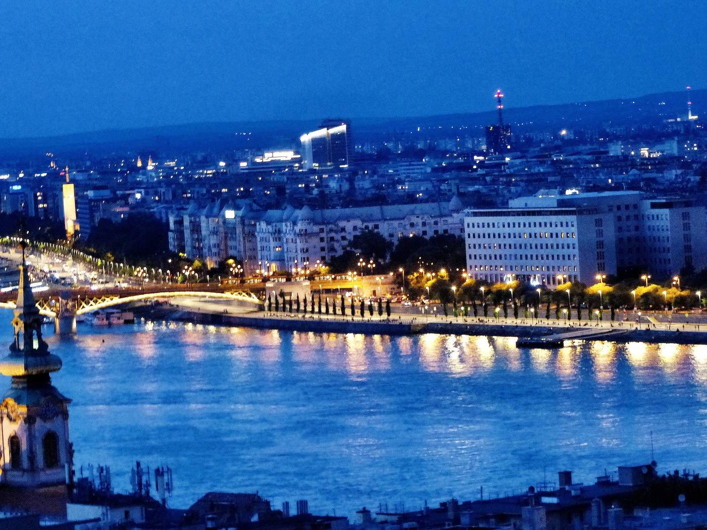 Ночной Дунай