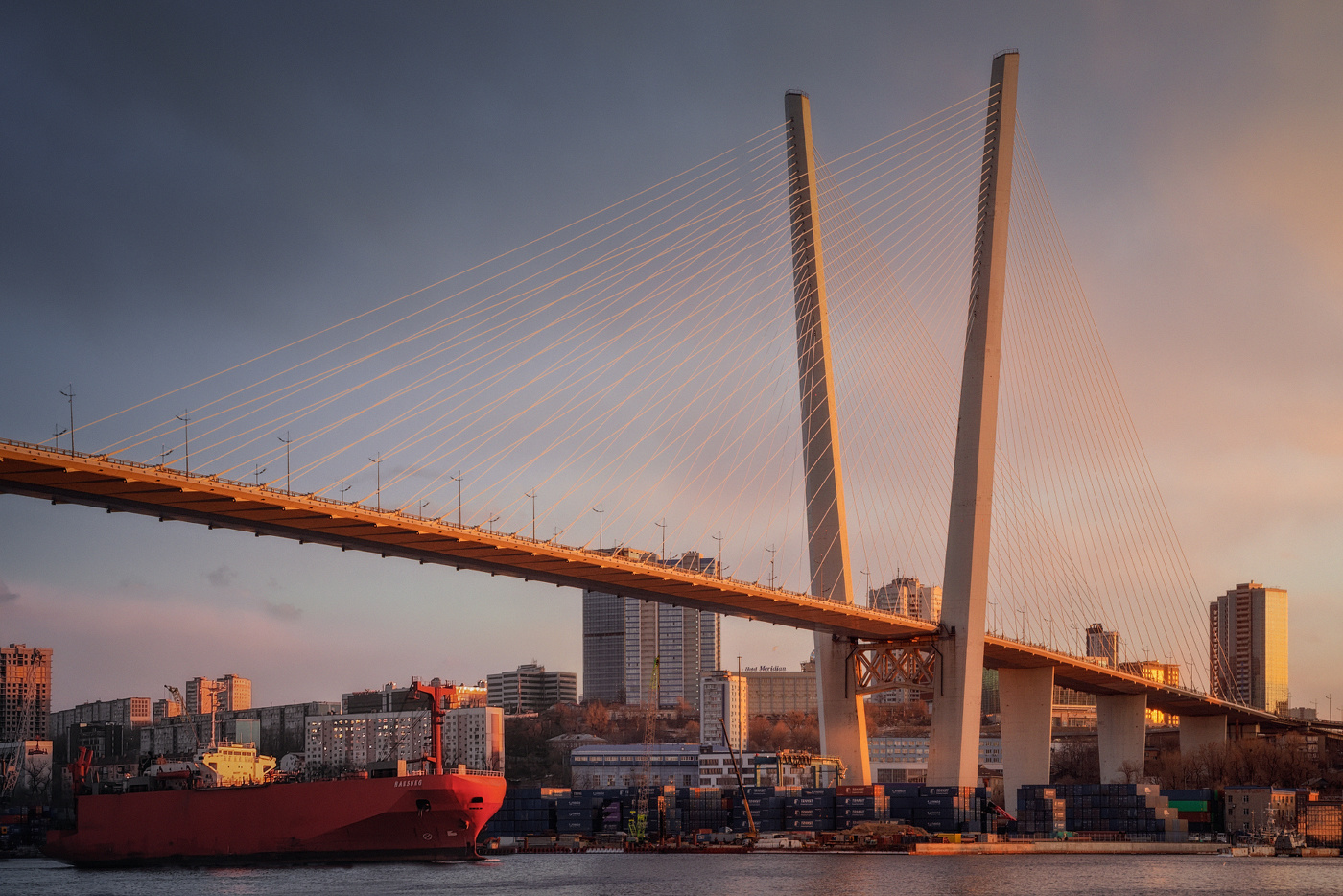 "V" значит Владивосток