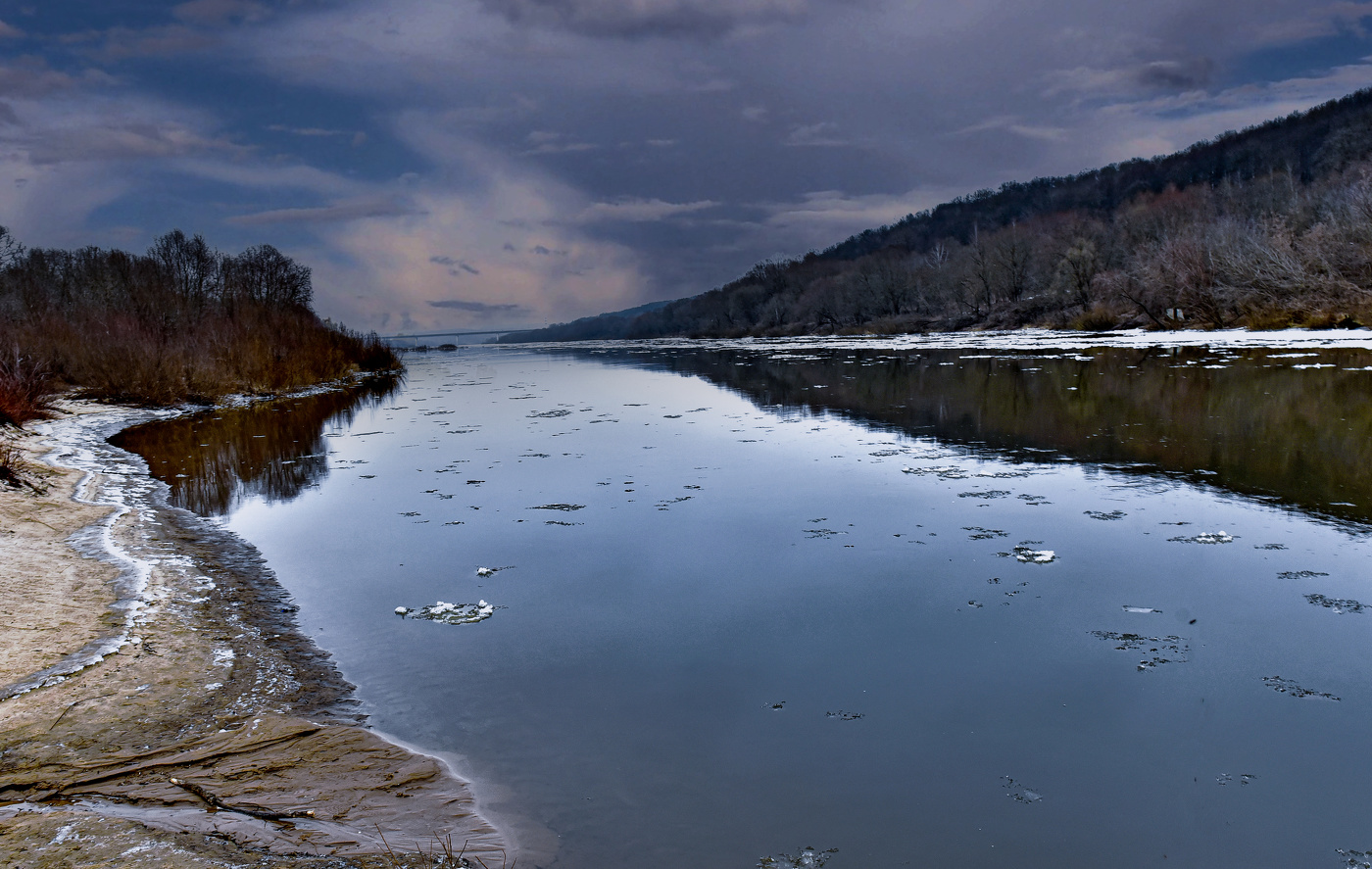 Начало весны.