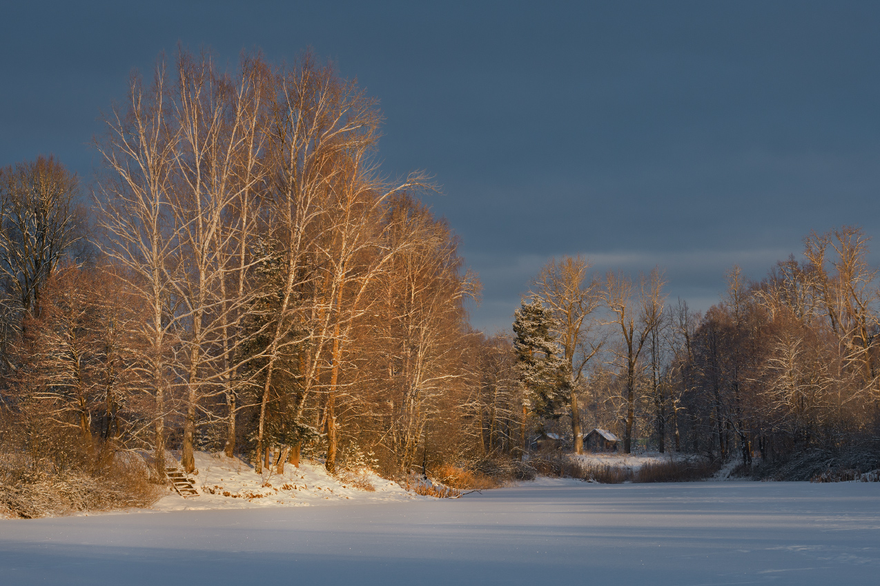 Пивоварово в утренних лучах.