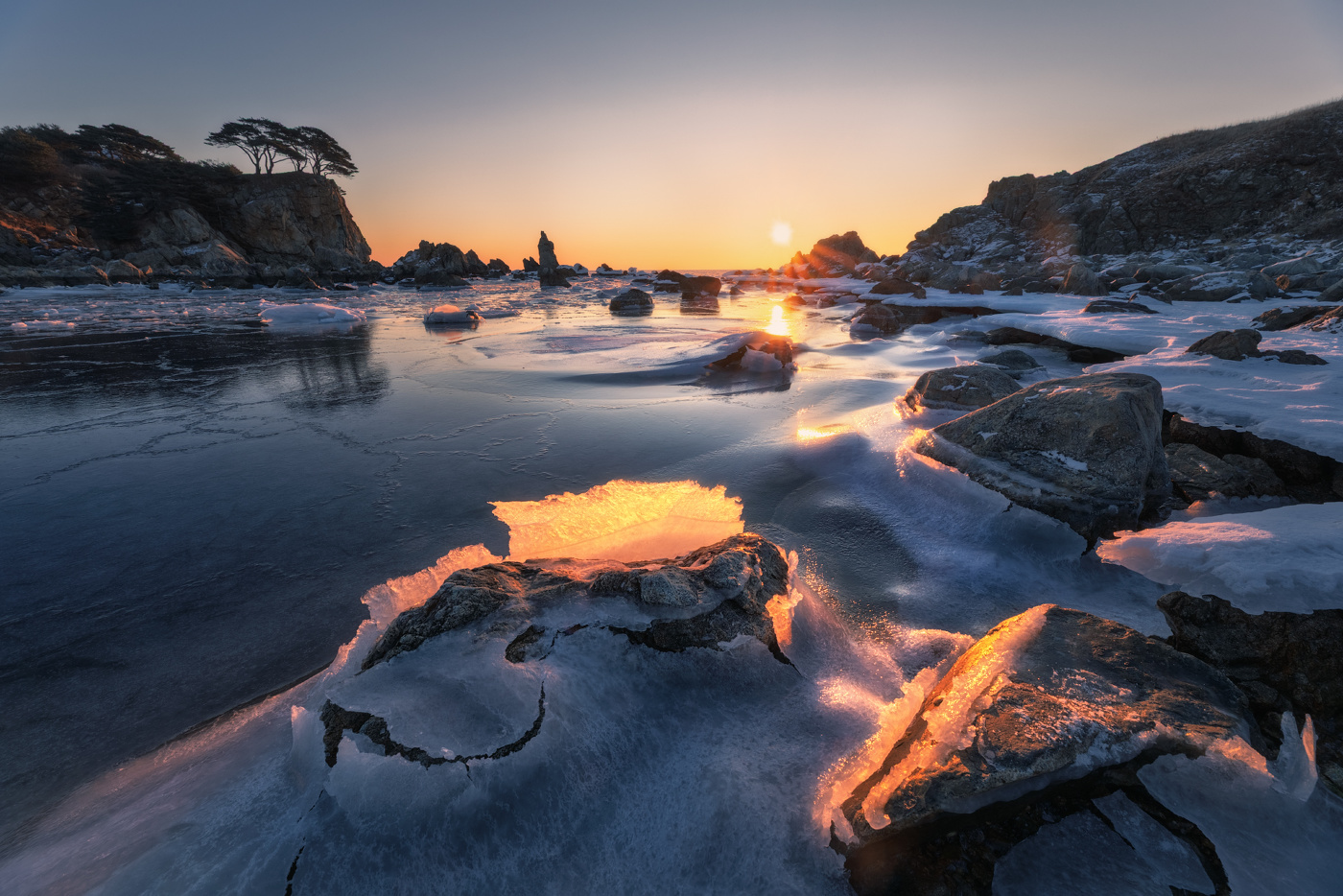 Бухта Орлинка на рассвете