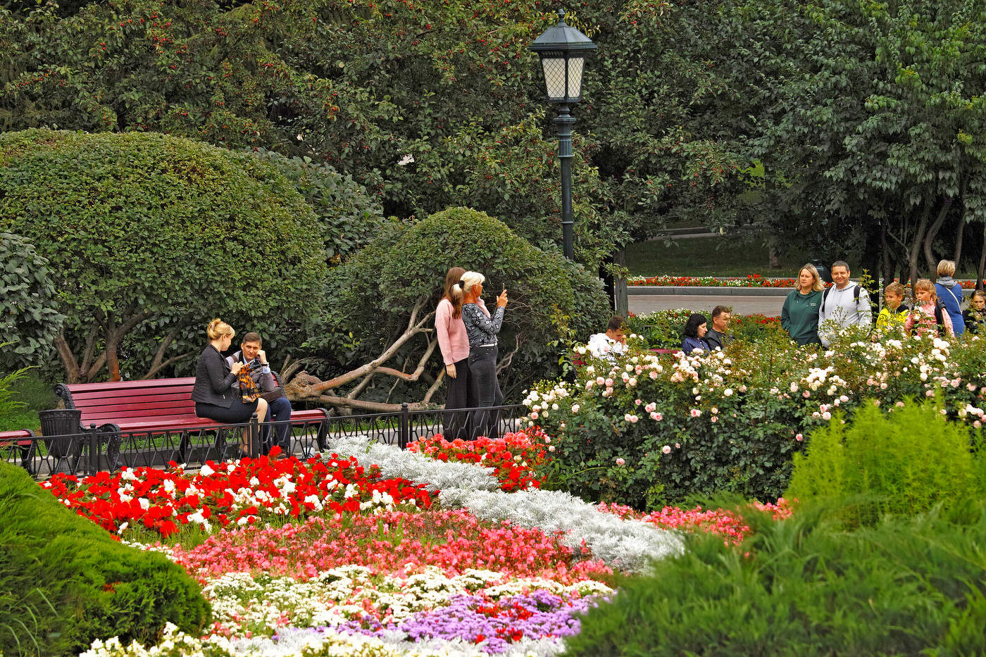 В Александровском саду