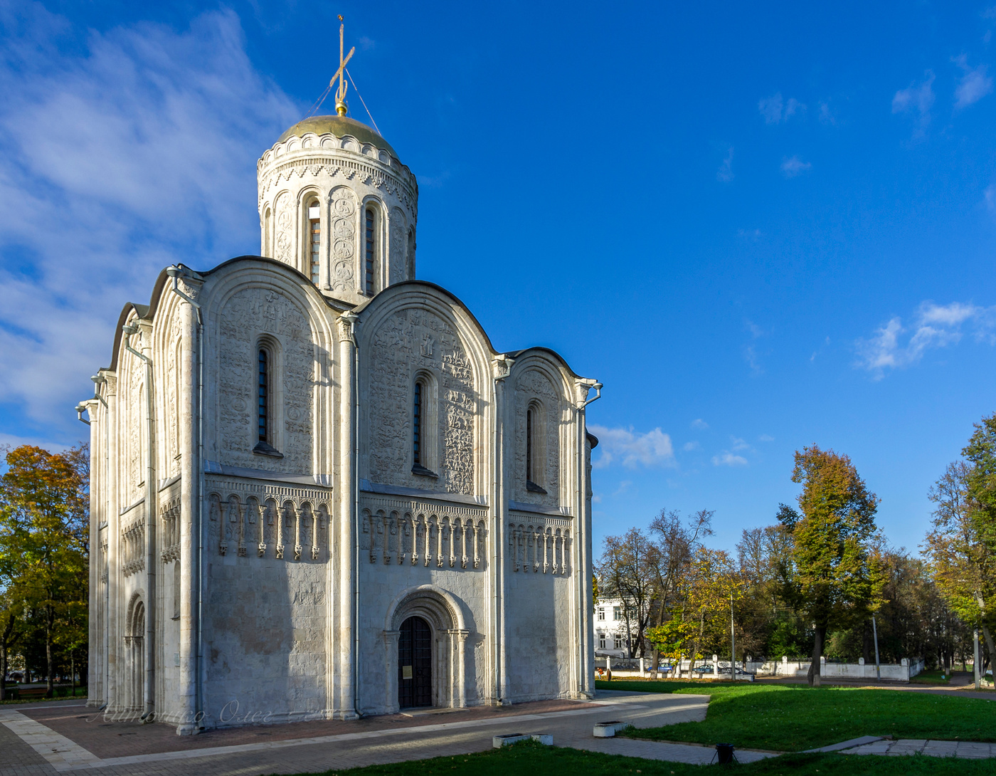 Дмитриевский собор.