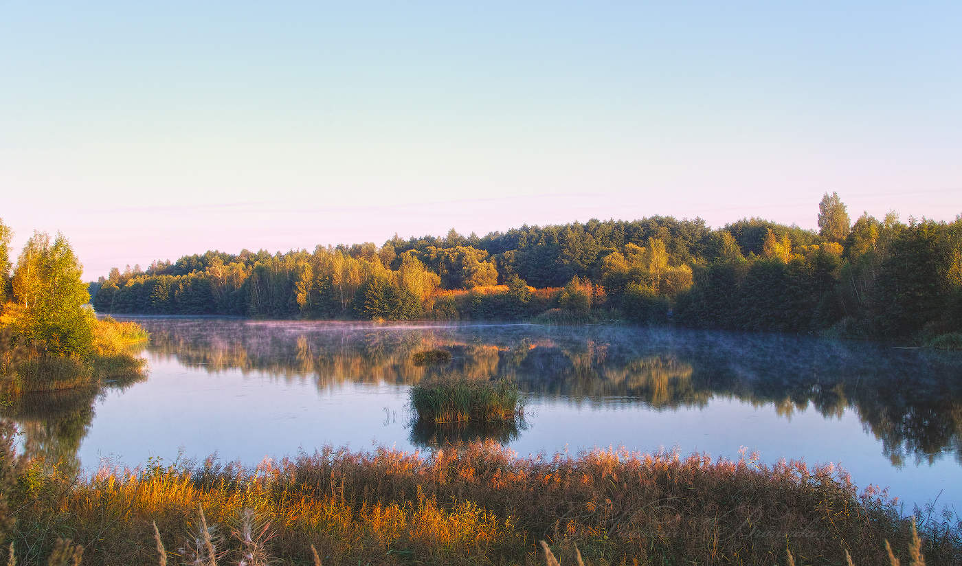 Утро на озере