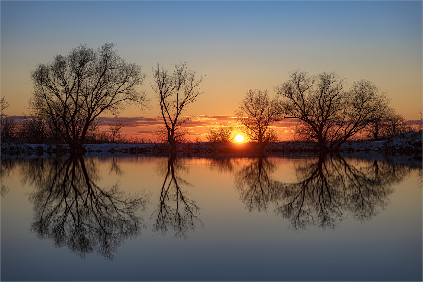 Вечер на озере