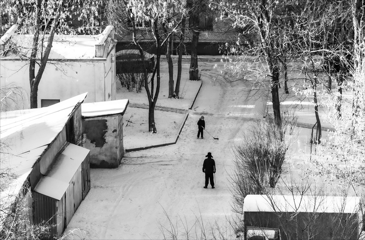 Дворики нашего детства