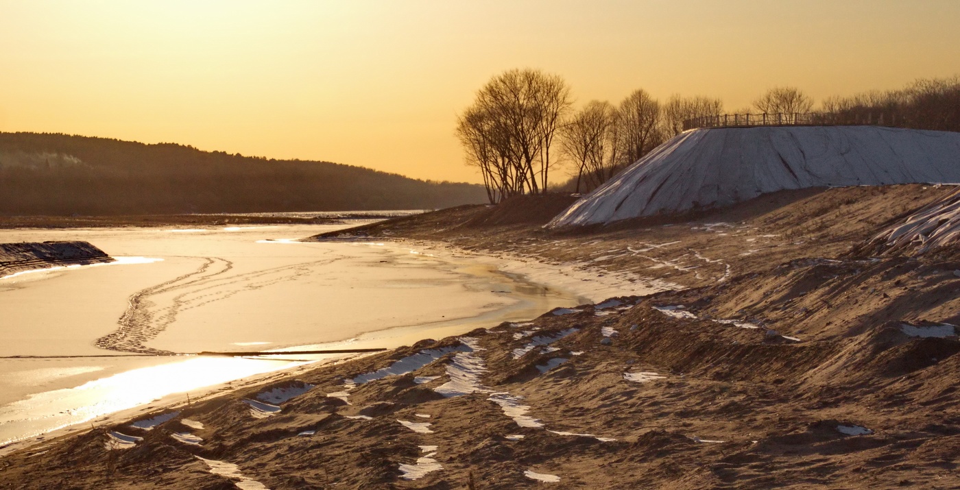 февральский сюжет