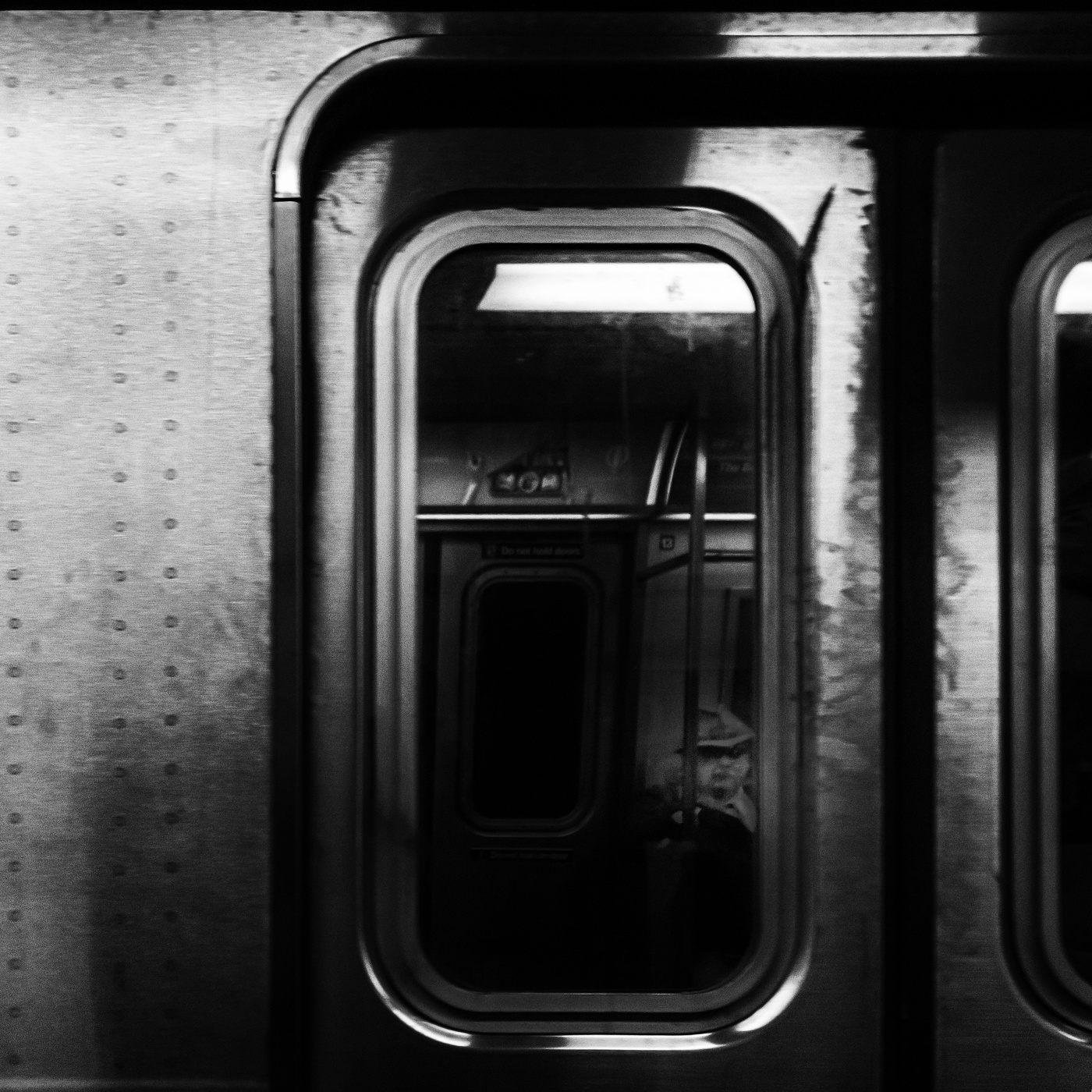 скорый поезд