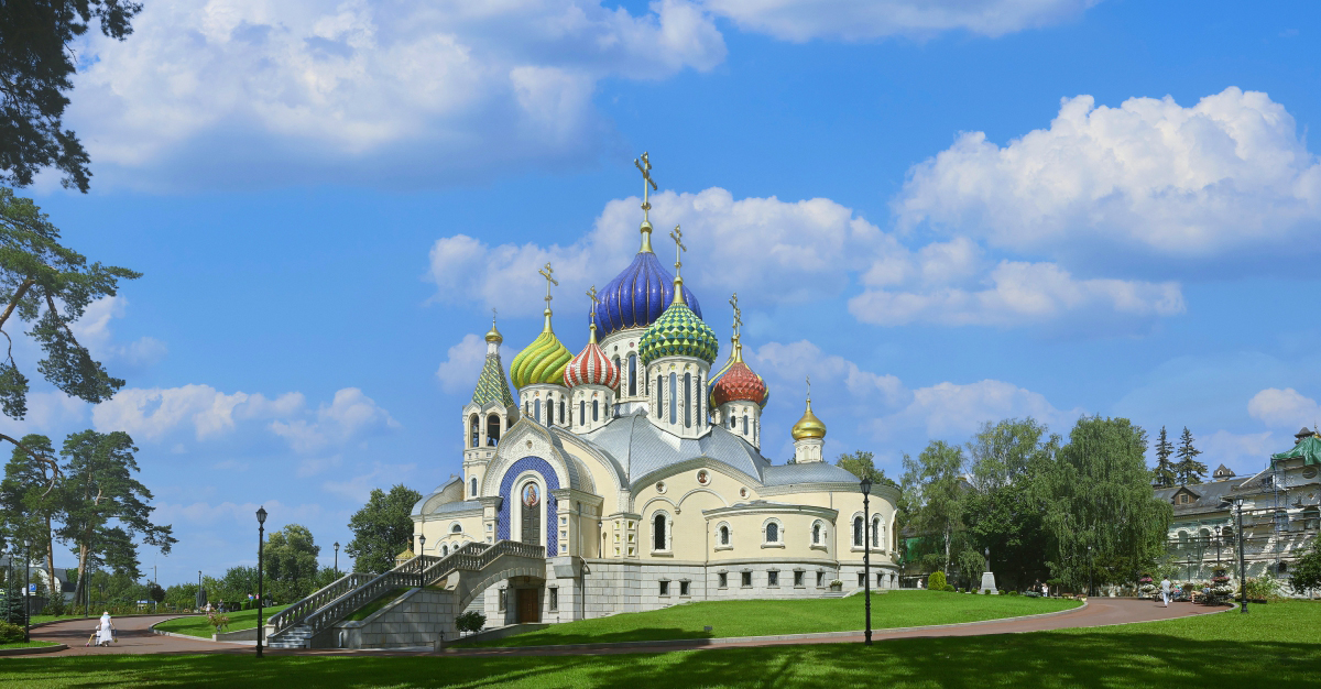 Храм святого благоверного князя Игоря Черниговского.