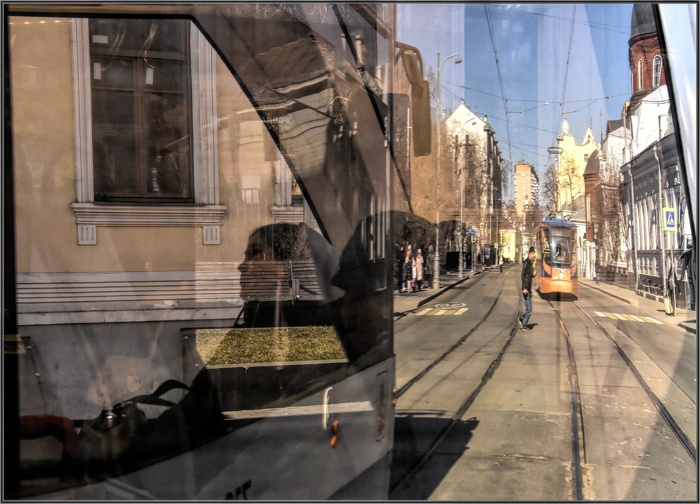 .... Зеркальные миры .....