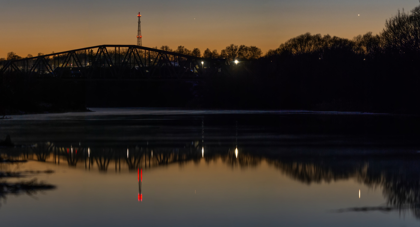 Меркурий и Венера над вечерним Доном!
