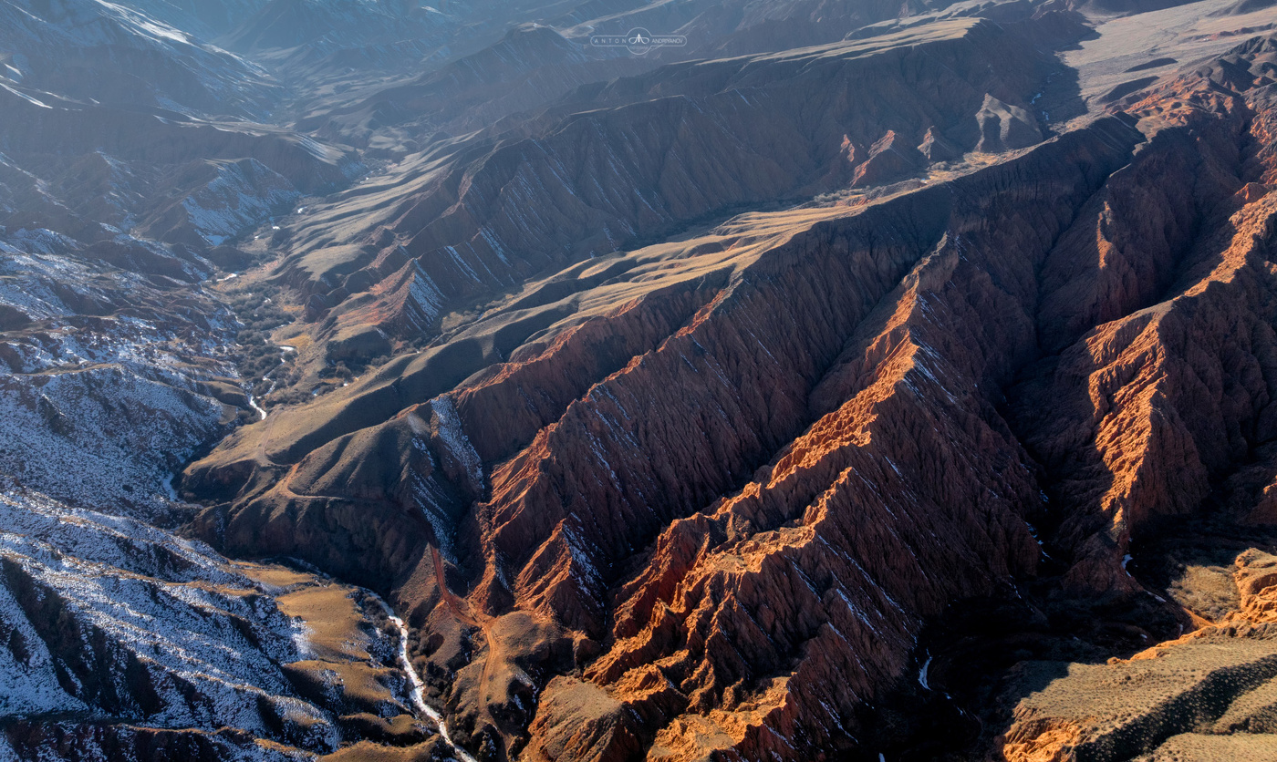 Красные скалы