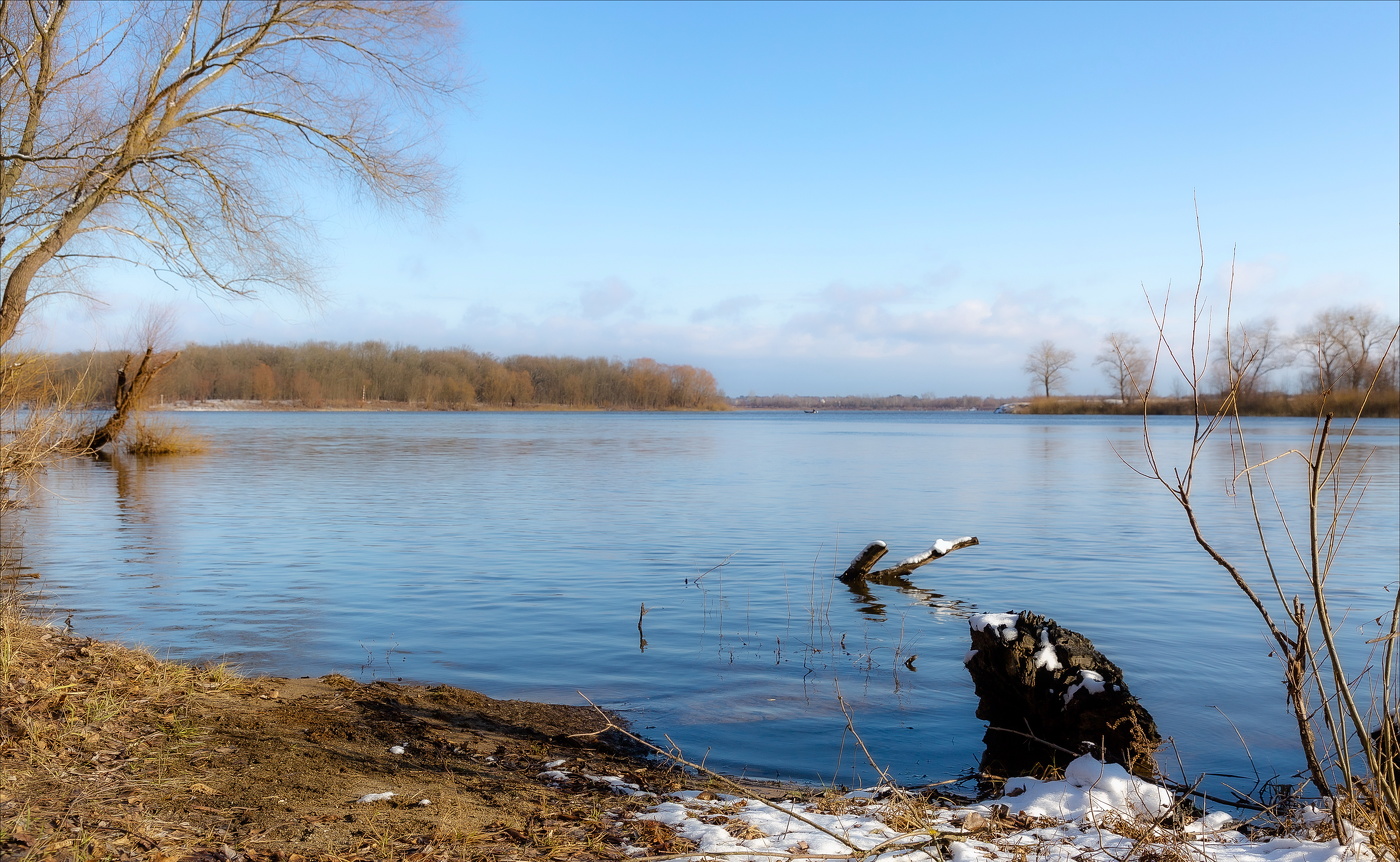 СОШЛИ СНЕГА