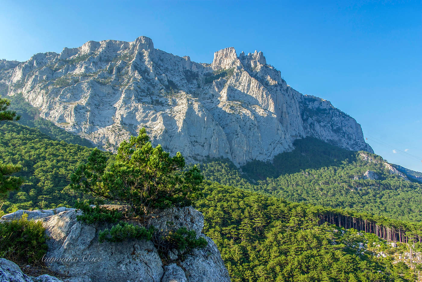 Ай-Петри перед заходом Солнца.