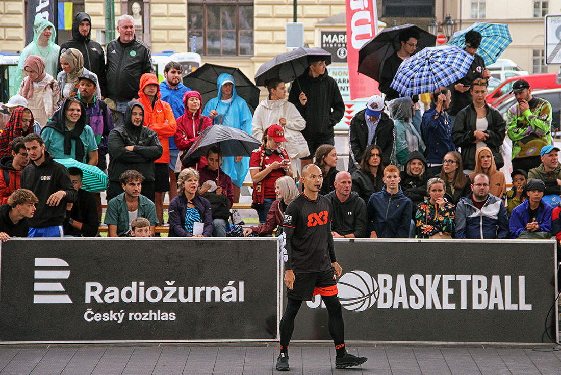 Смотрим баскетбол