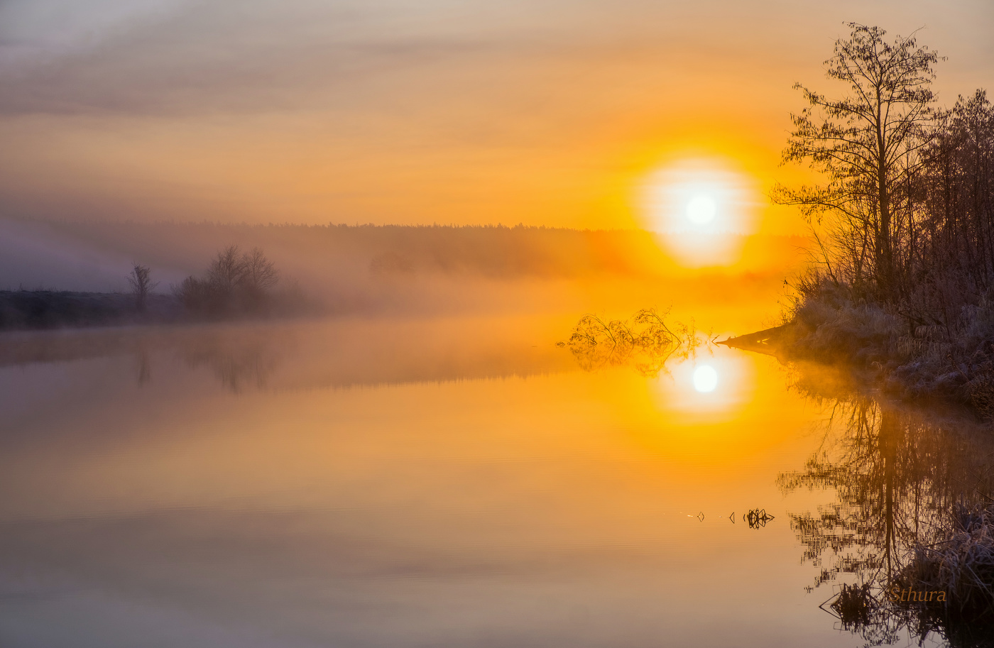На рассвете. Весна.