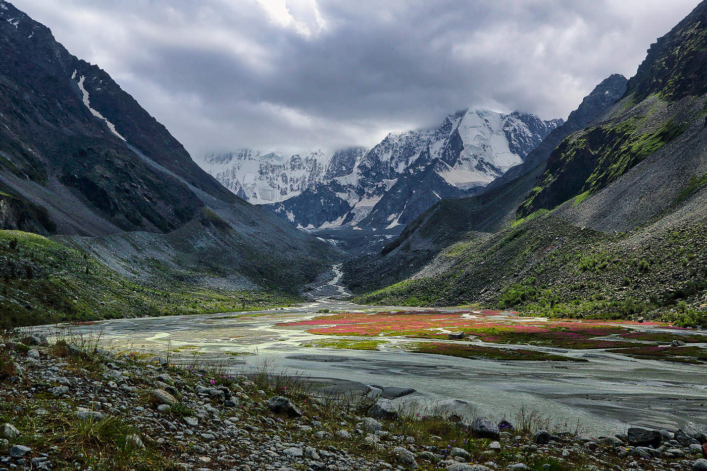 Аккемская стена