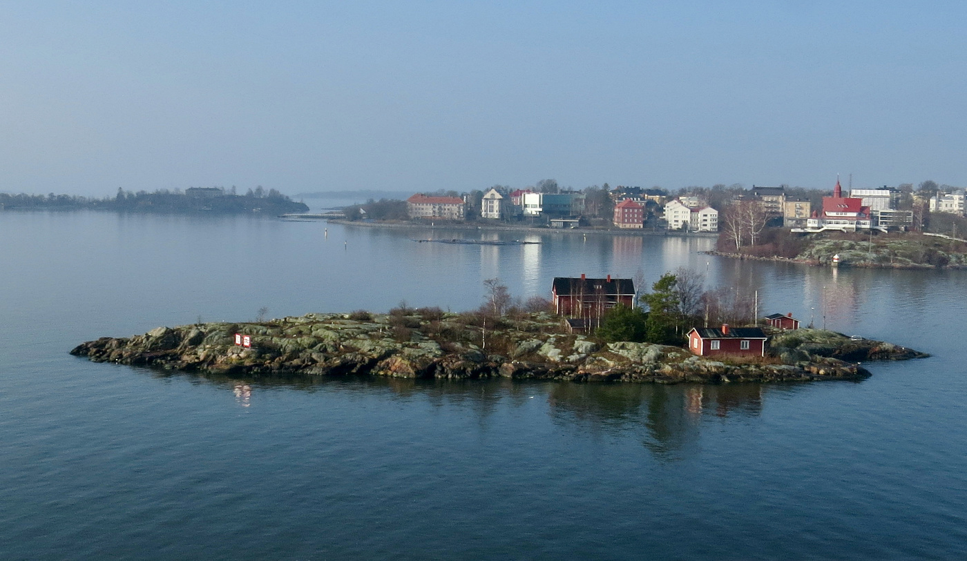 о. Русский (Ryssansaari)