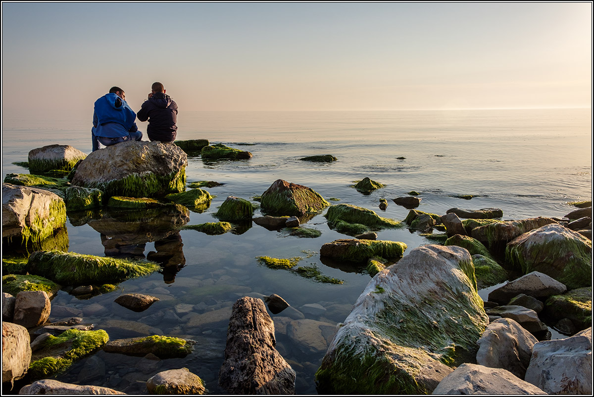 С мечтой о дальних островах.