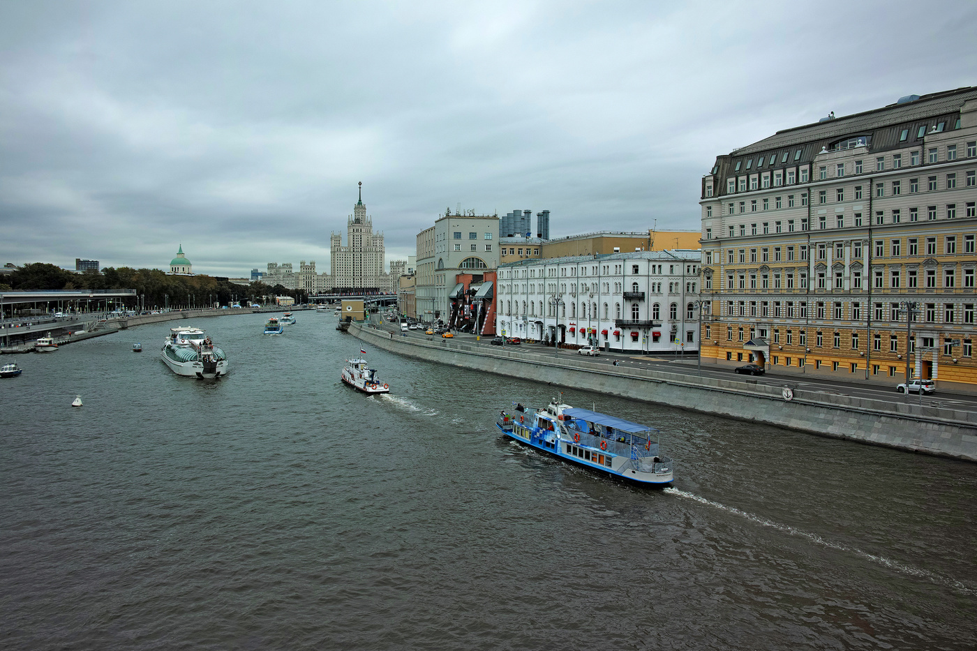 Раушская набережная