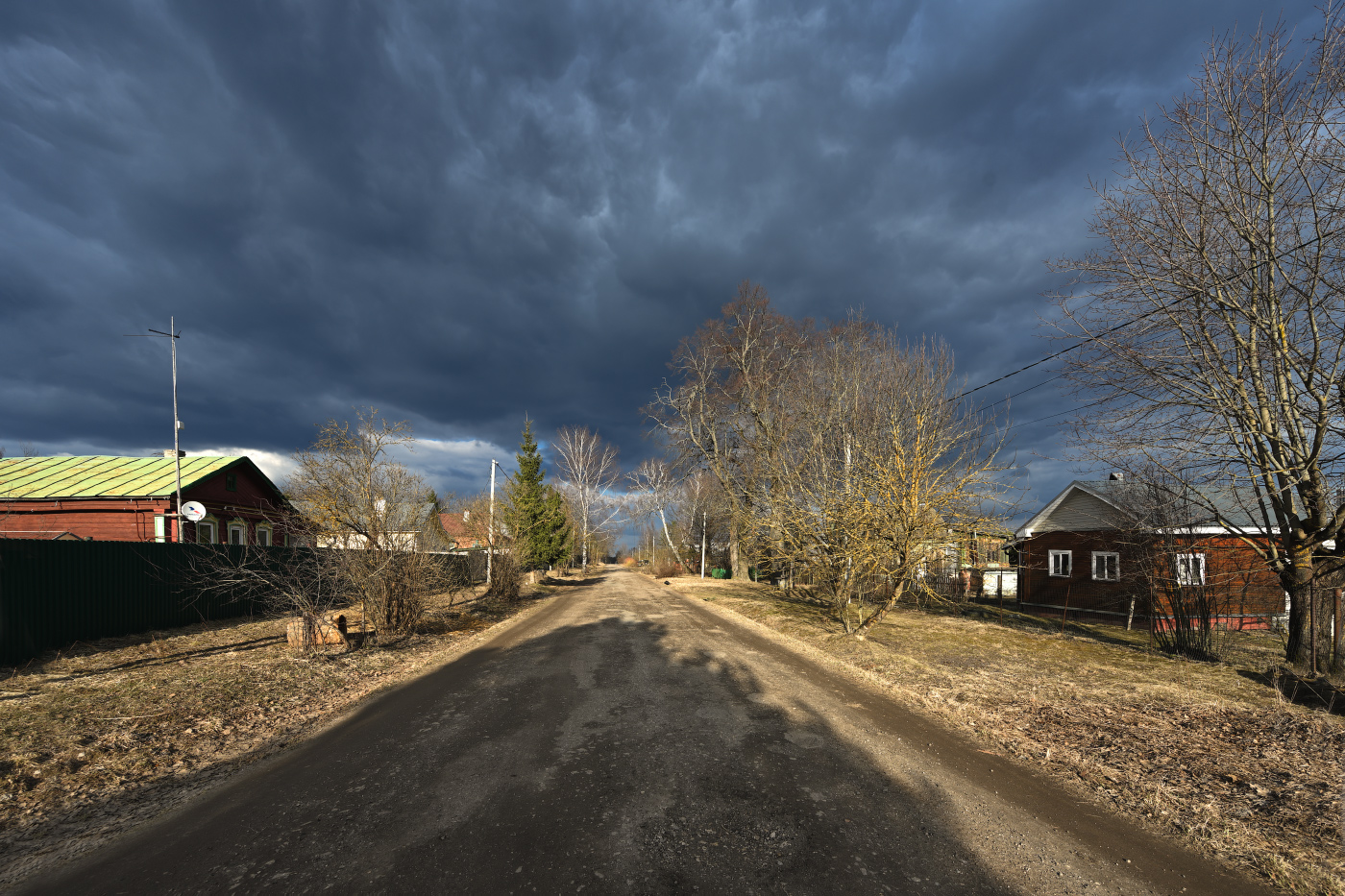 весенние контрасты